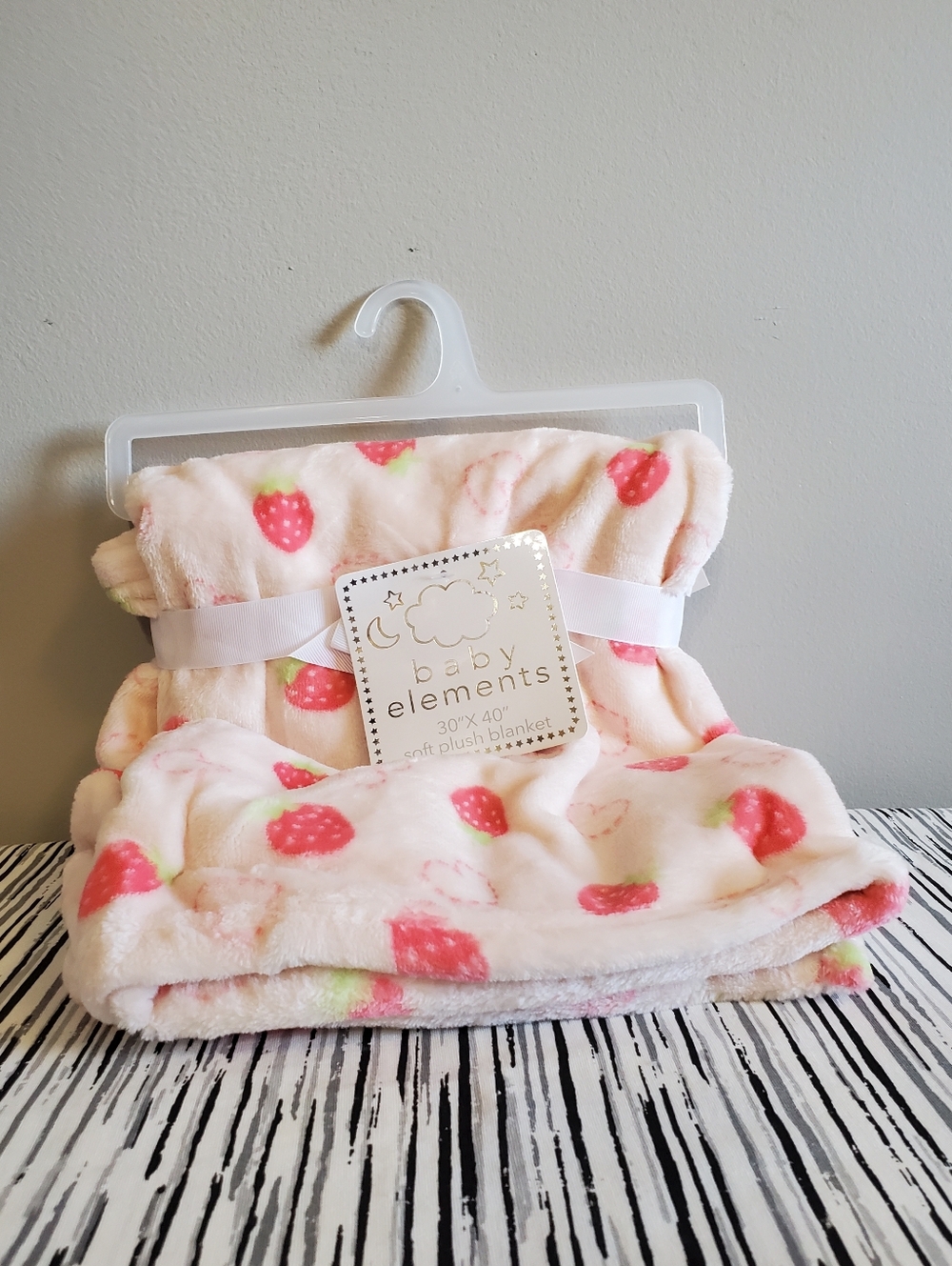 Strawberry Plush Baby Blanket 30in x 40in